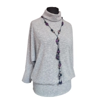 Cieplutki sweter KIMONO z golfem - szary prążek z połyskiem